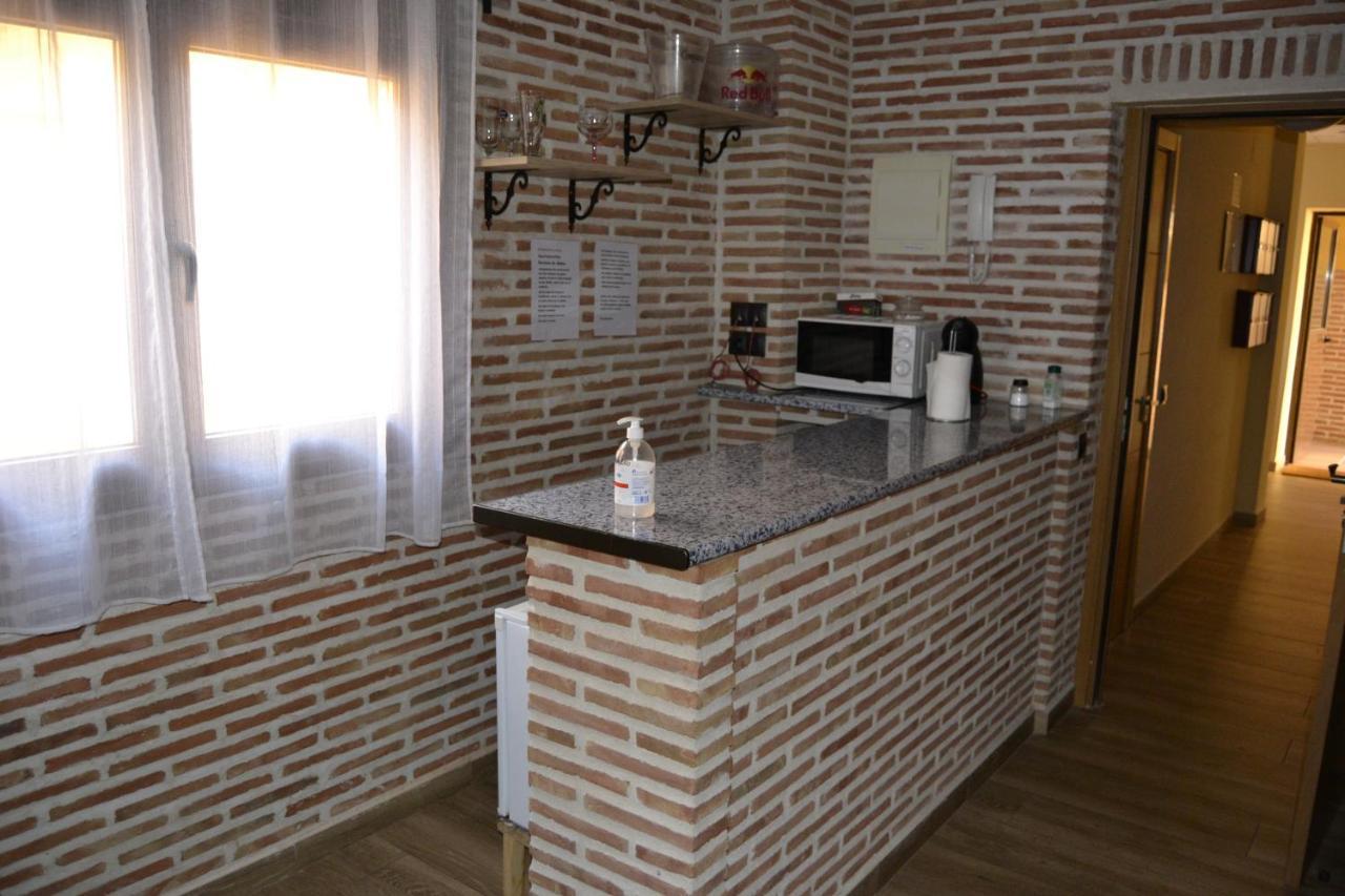 Apartamentos "Casa Rural De Aldea" Aldea del Fresno Экстерьер фото