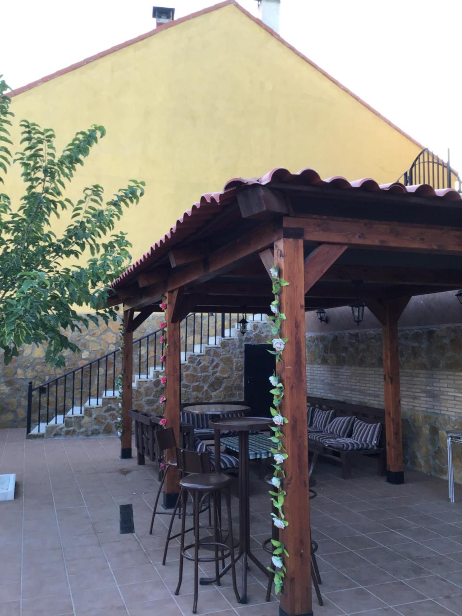 Apartamentos "Casa Rural De Aldea" Aldea del Fresno Экстерьер фото